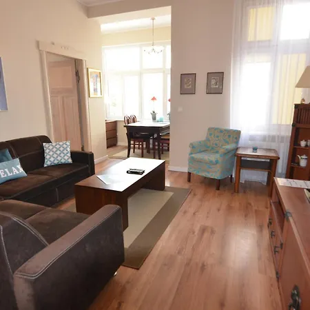 شقة Funkcjonalny Apartament Victus Z 2 Sypialniami By Noclegi Renters *