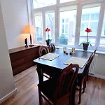 Funkcjonalny Apartament Victus Z 2 Sypialniami By Noclegi Renters Appartement *