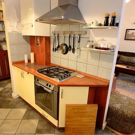 Victus Apartamenty, Apartamenty Adams