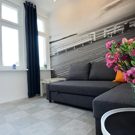 Przestronny Apartament Victus Blisko Molo By Noclegi Renters Апартаменты *