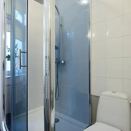 Przestronny Victus Blisko Molo By Renters